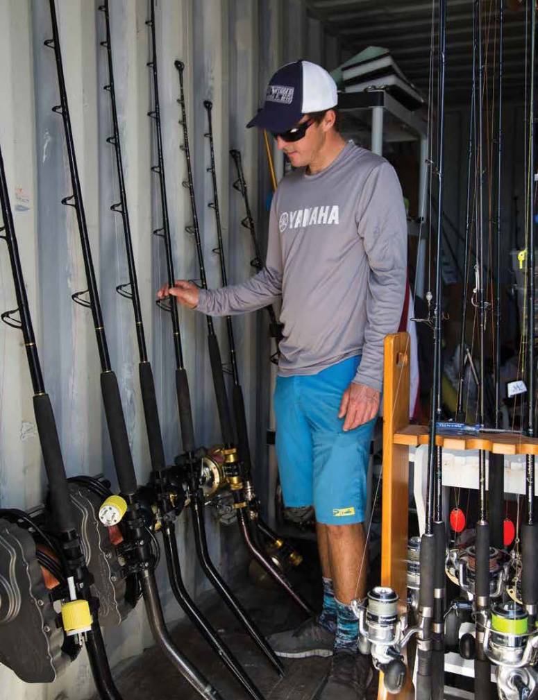 UNWIND-2018-03-CarmenMAlex-Swordfishing_Page_2