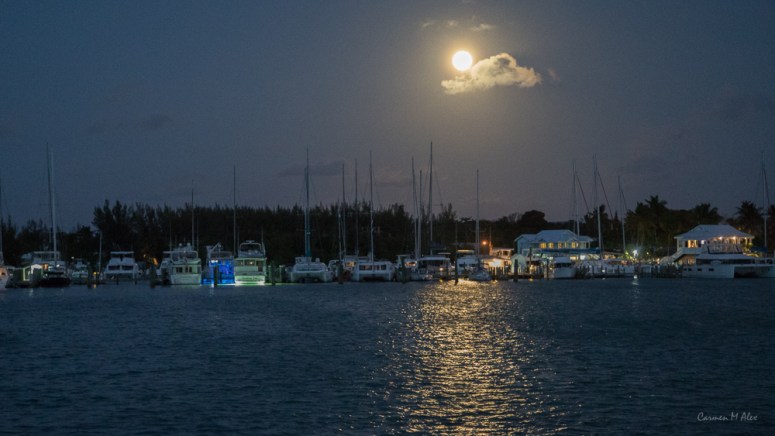 Bahamas-Abaco-FullMoonOverMarshHarbour-CarmenMAlex-2019-3534